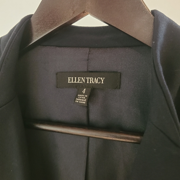 Ellen Tracy Navy Blazer - Picture 3 of 5